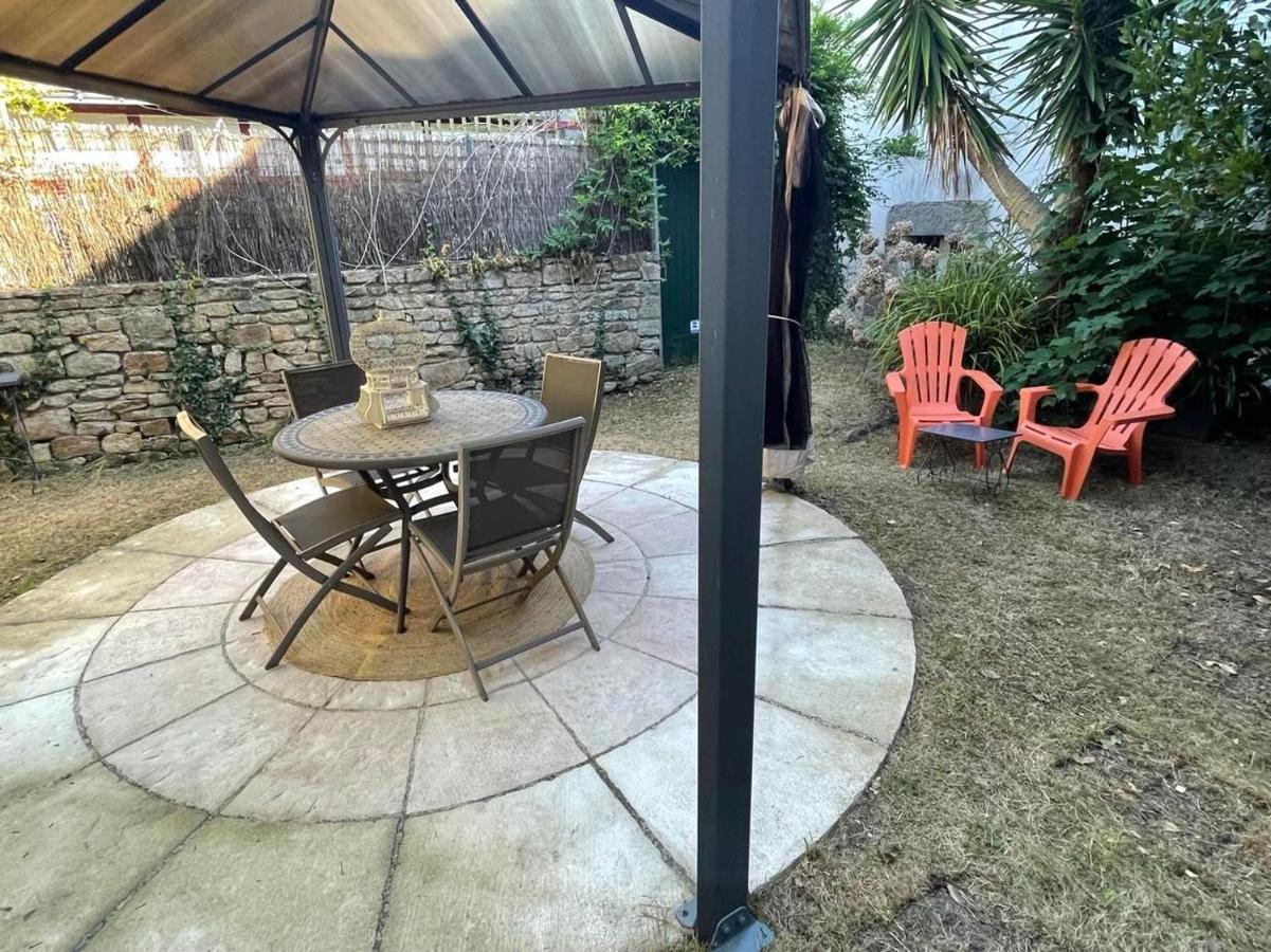 Le Patio, Coeur De Ville Avec Garage Et Jardin Vannes Exterior foto